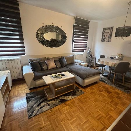 Apartment Sweet Dreams-Close To Zoo,Dinamo Stadium And The City Center Zagreb Eksteriør bilde