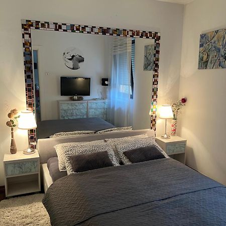 Apartment Sweet Dreams-Close To Zoo,Dinamo Stadium And The City Center Zagreb Eksteriør bilde