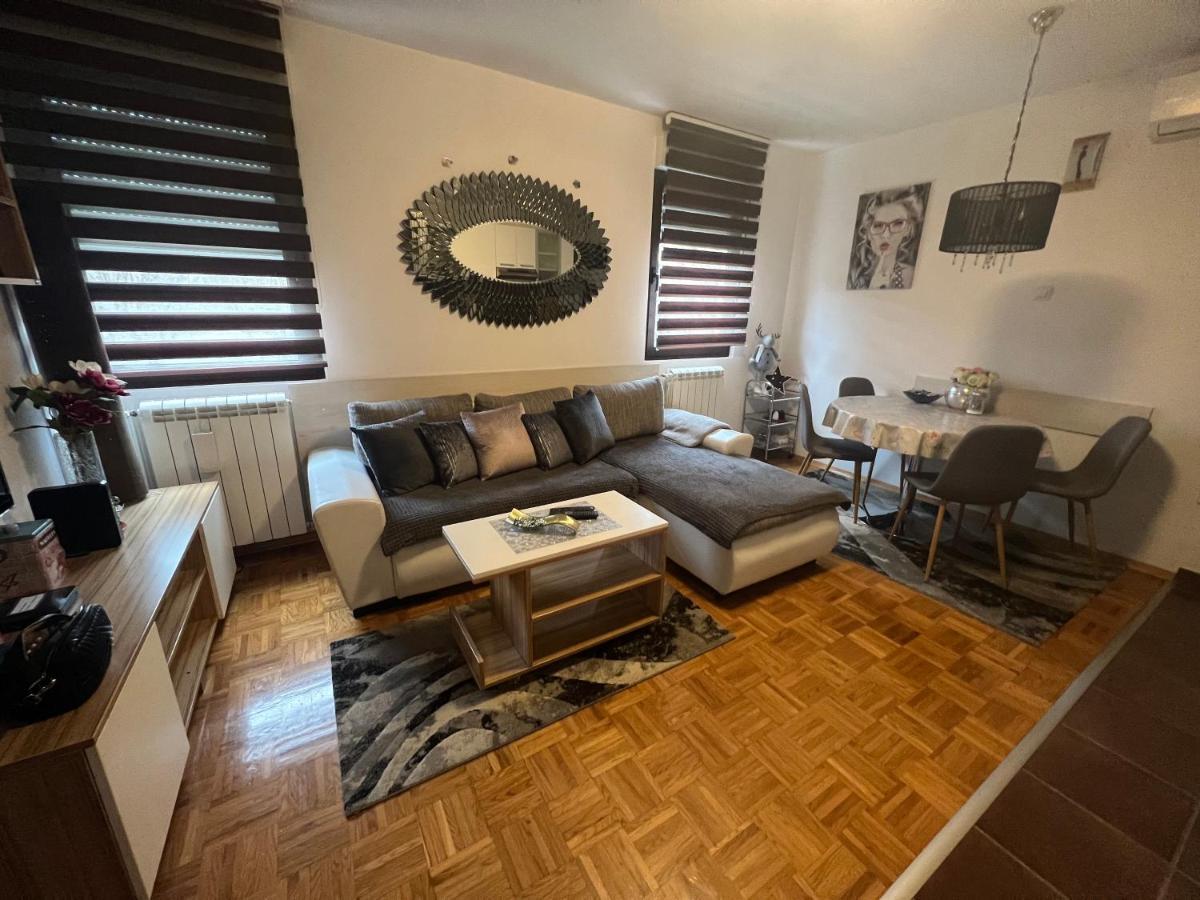 Apartment Sweet Dreams-Close To Zoo,Dinamo Stadium And The City Center Zagreb Eksteriør bilde